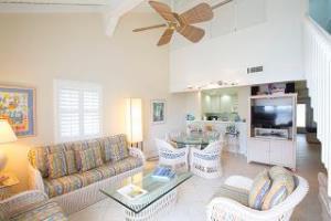 Villas Of The Galleon Seven Mile Beach Esterno foto